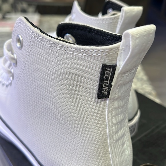 Converse Chuck Taylor All Star Leather Hi Tech Tuff Trainer. - Picture 7 of 12